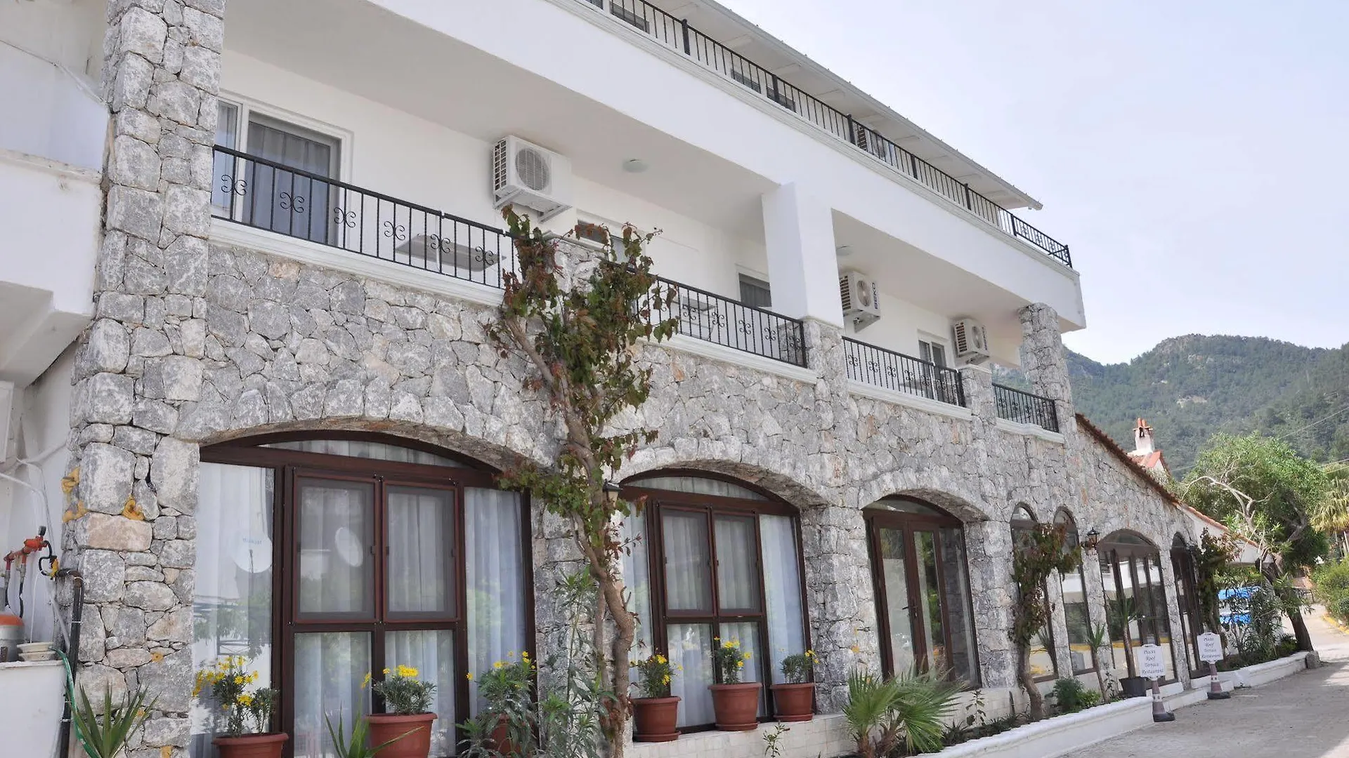 Pisces Hotel Turunc 4*,