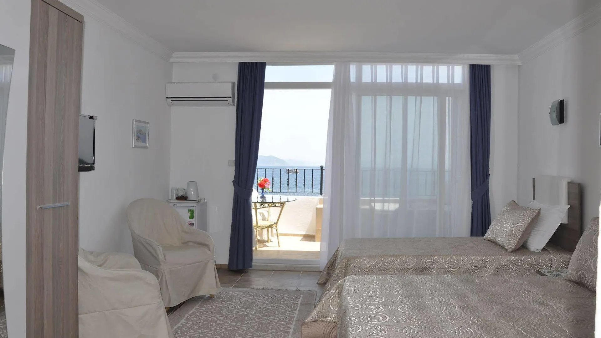 Pisces Hotel Turunc 4*,